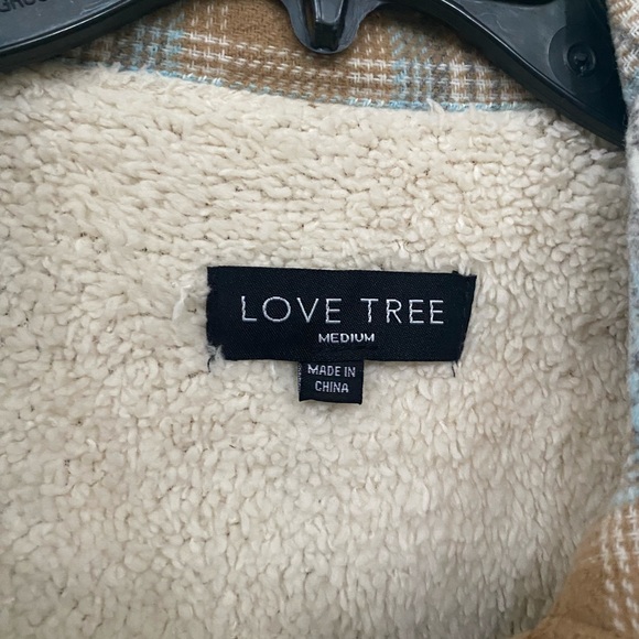 Love Tree plaid Sherpa & flannelShacket sz M - Picture 4 of 4